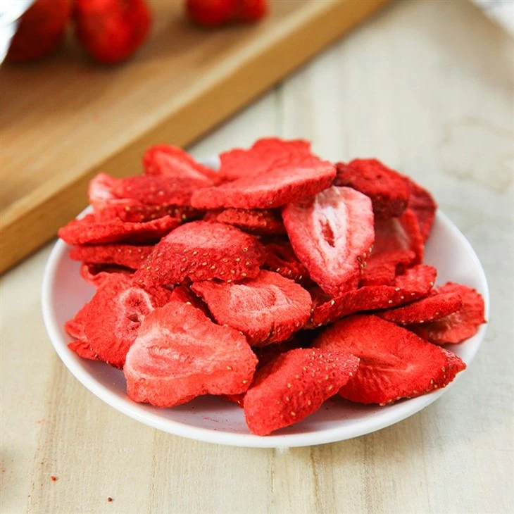 Freeze Dried Strawberry Fruit Crisps