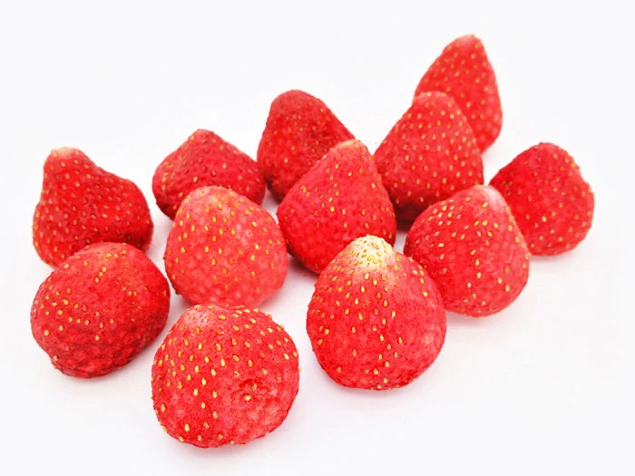 Freeze-dried-strawberry-4111